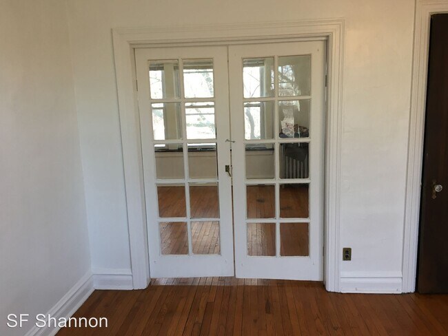 Building Photo - 4155 Magnolia Ave