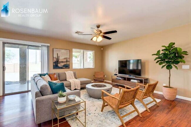 Foto del edificio - 538 E Dragon Springs Dr