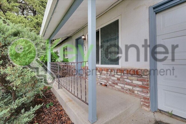 Foto del edificio - 3540 Grant Park Dr