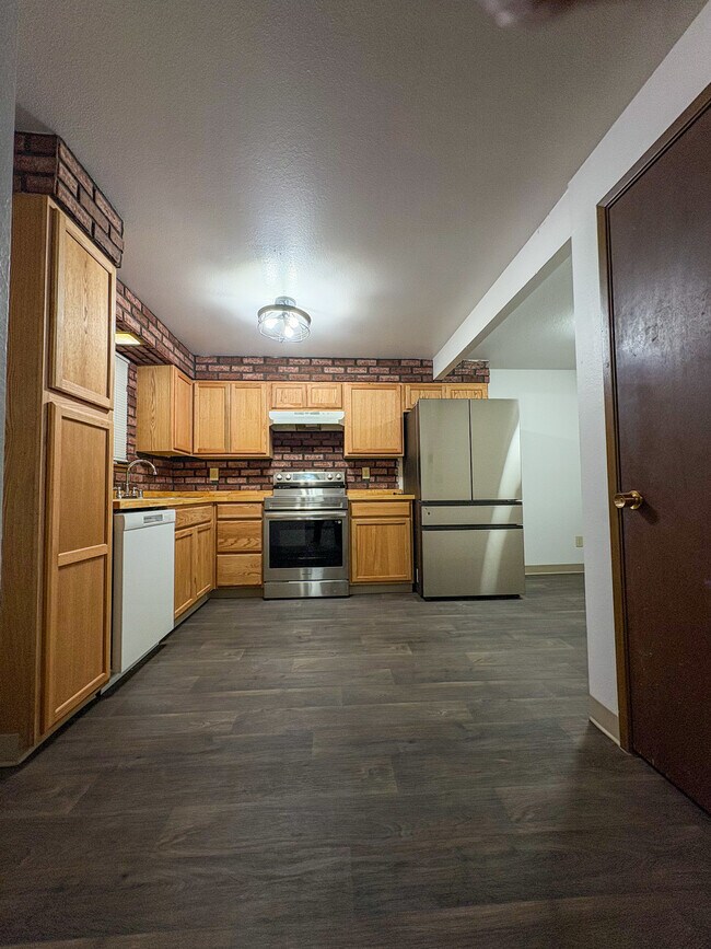 Foto del edificio - 4608 73rd St Ct E