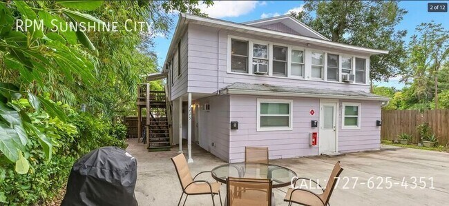 Foto del edificio - 1115 Highland St N