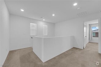 Building Photo - 9734 Cluny Ave