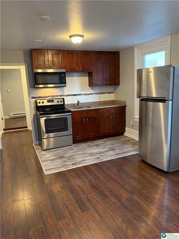 Building Photo - 119 S 7th St