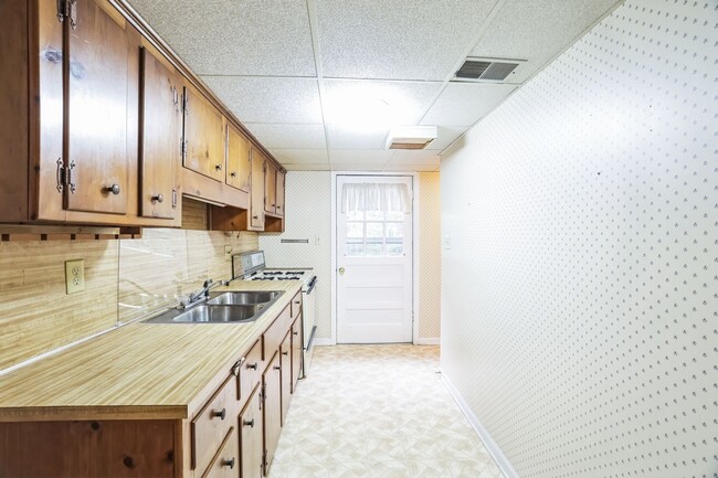 Spacious 5BR / 3BA House in Marietta - Spacious 5BR / 3BA House in Marietta