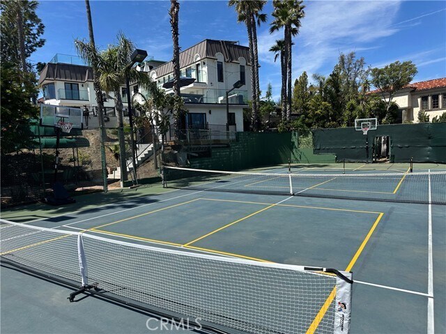 Foto del edificio - 7930 Vulcan Dr