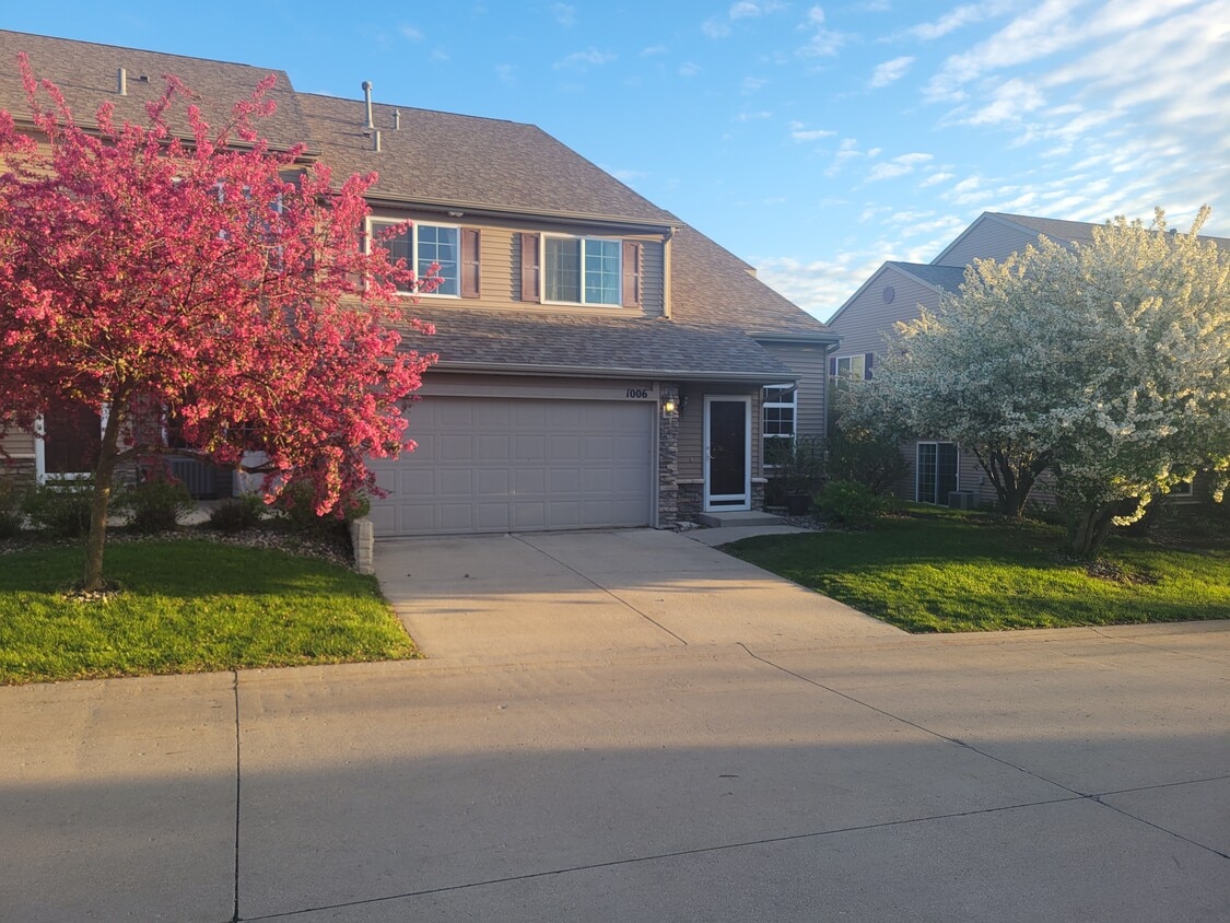 Foto principal - 601 Orchard Hills Dr