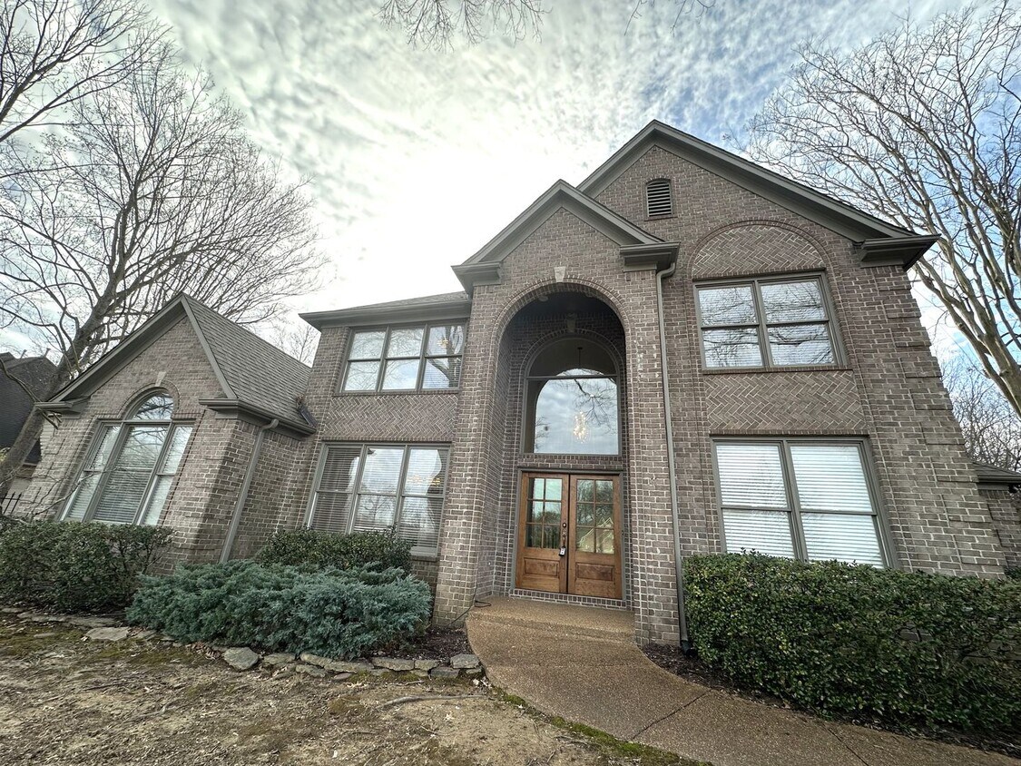 Foto principal - Gorgeous Lakeland TN Home for Lease @4493 ...