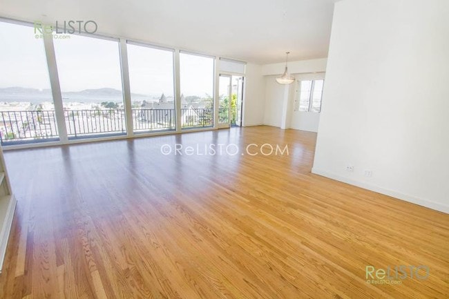 Building Photo - 2296 Vallejo St