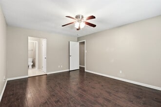 Building Photo - 971 N Red Cedar Cir