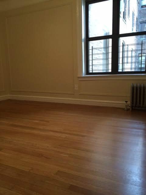 Building Photo - 567 W 170th St