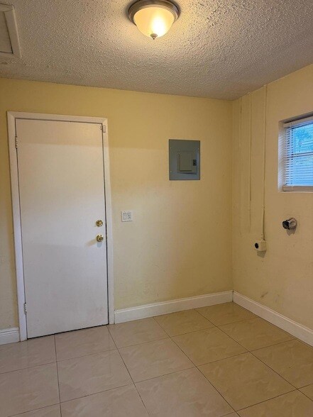 Foto del edificio - 4159 Sherri Ct
