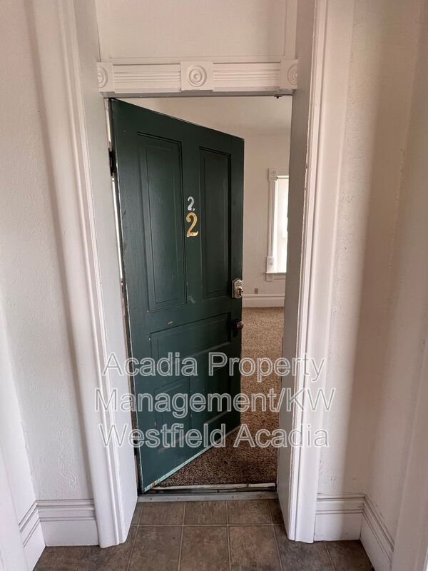 Foto del edificio - 256 N 500 W