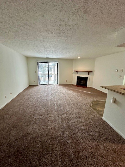 Foto del edificio - 2160 Hedgerow Road