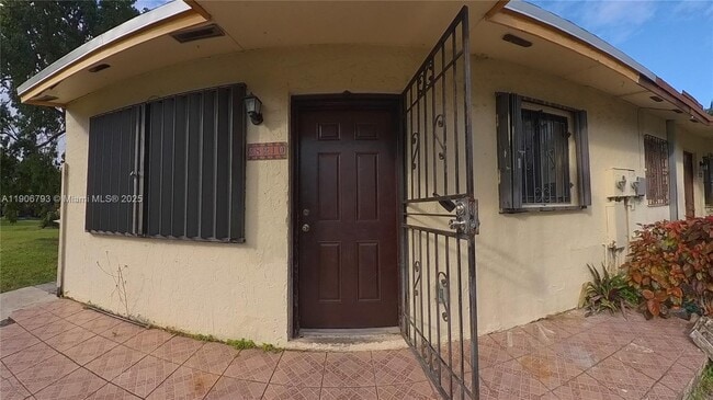 Building Photo - 28210 SW 143rd Ct