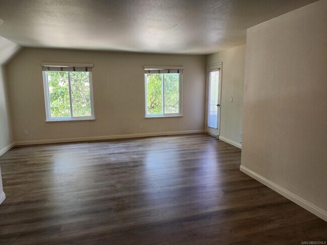 Building Photo - 3520 Lebon Dr