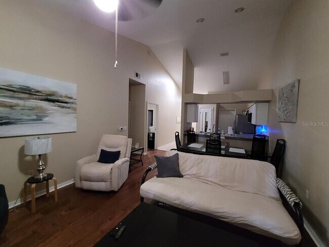 Foto del edificio - 4700 SW Archer Rd