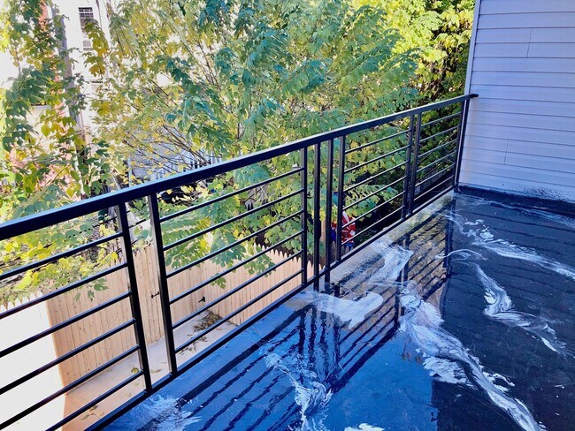 Foto del edificio - 5437 Baltimore Avenue