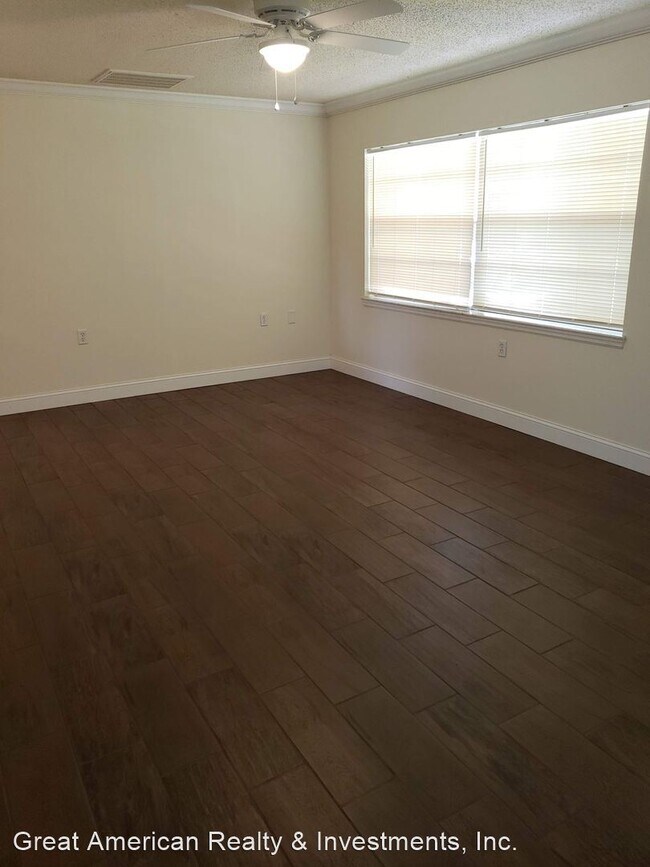 Foto del edificio - 3 br, 2 bath House - 107 S. Raven Terr.