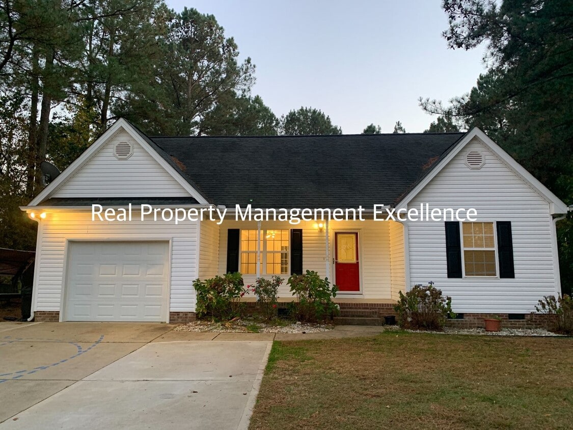 Primary Photo - Pretty Renovated Ranch w/Screened Porch, L...