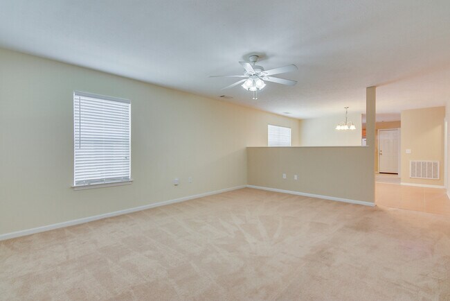 Building Photo - Quaint Three Bedroom Home for Rent in Aiken