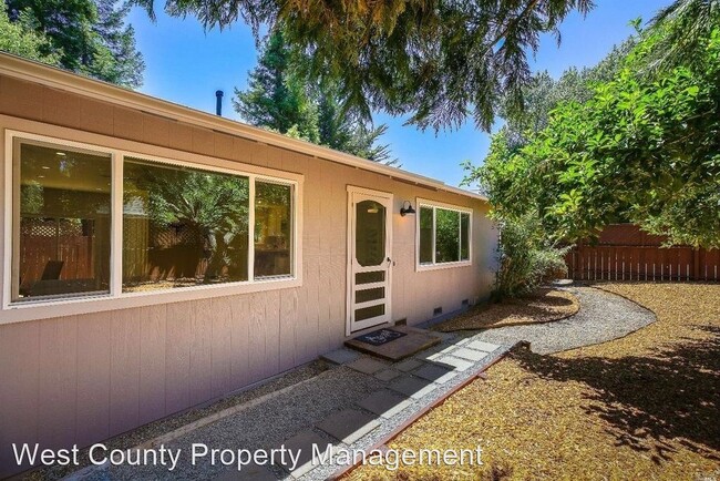 Building Photo - 2 br, 1 bath House - 7602 Elphick Rd Unit C