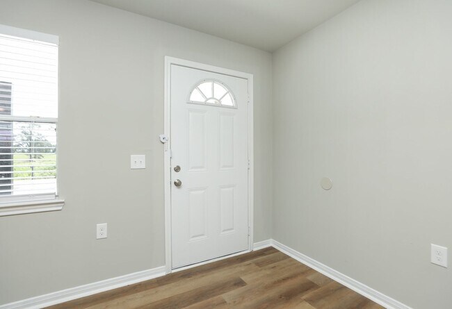 Foto del edificio - 2 bed / 1 bath home in Waller County. Move...