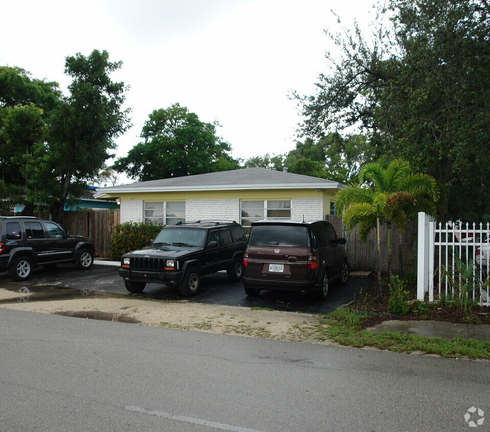 Primary Photo - 505 NE 4th Ave
