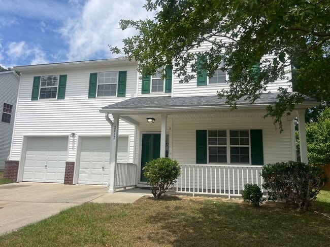 Building Photo - Available now. Great 4BR/2.5BA Home in Park Hill Place!