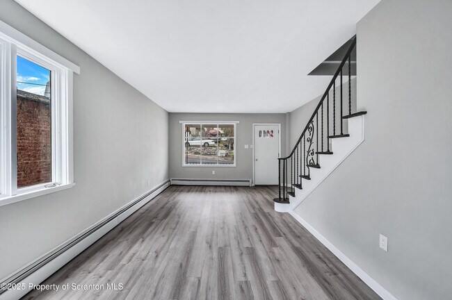 Foto del edificio - 196-198 Chamberlain St