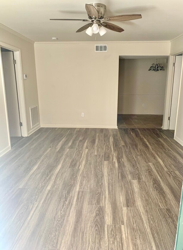 180 Burgin Ave Unit B, Baton Rouge, LA 70808 Apartments in Baton