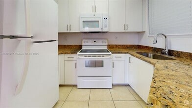Building Photo - 8215 SW 152nd Ave