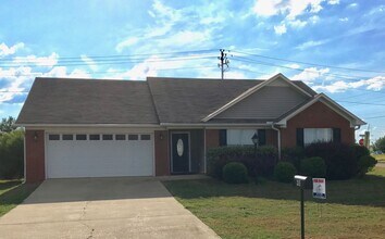 Building Photo - 315 Eagle Pointe Dr