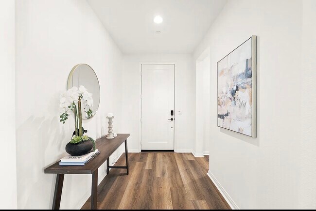 Foto del edificio - 32448 Toyon Rd
