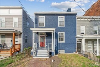 Building Photo - 808 W Clay St