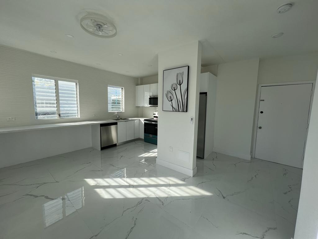 Foto principal - 842 Meridian Ave