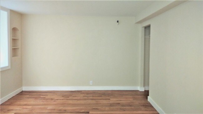 Building Photo - 2632 Larkin St