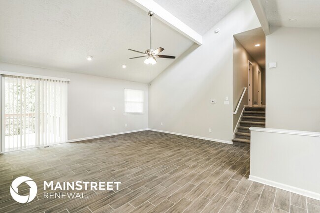 Foto del edificio - 701 Jamestown Pl
