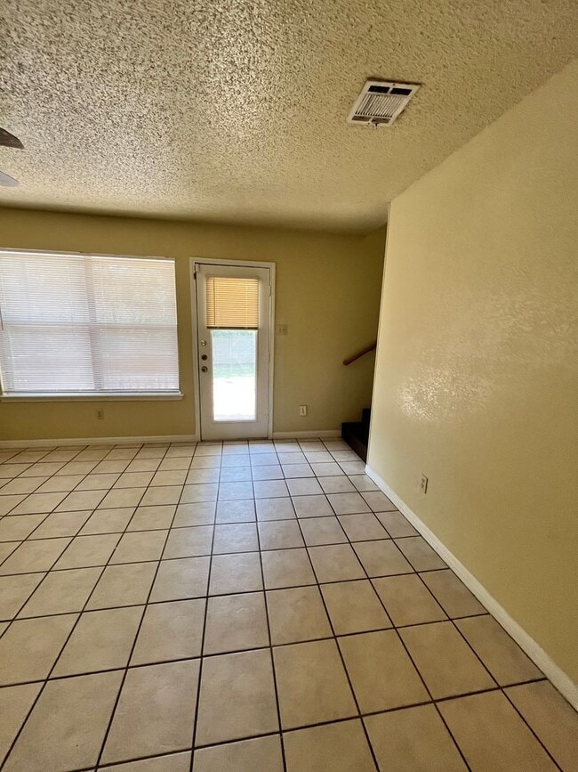 Foto del edificio - 2309/2311 Pena Cove