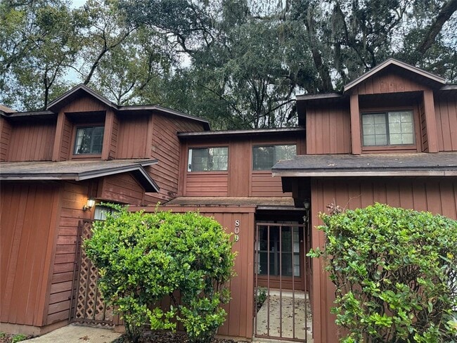 Foto del edificio - 809 SW 55th Terrace