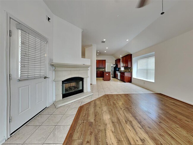 Building Photo - 15006 Summer Villa Ct