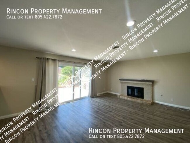 Building Photo - Beautiful and Quaint 3 Bedroom 1.5 Bathroo...