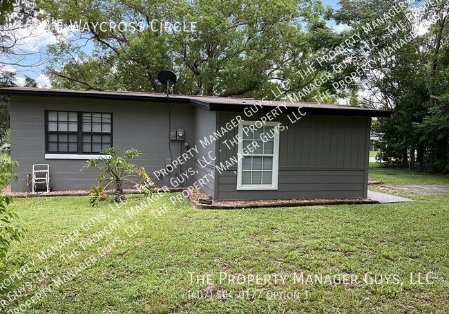 Building Photo - 2/1 For Rent in Deltona for $1250/mo