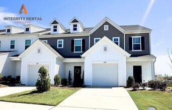 Building Photo - 1300 Eagle Claw Dr