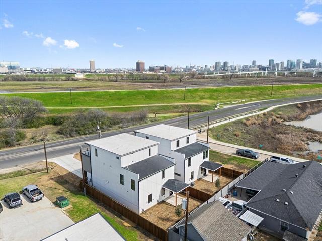 Building Photo - 1432 Canada Dr