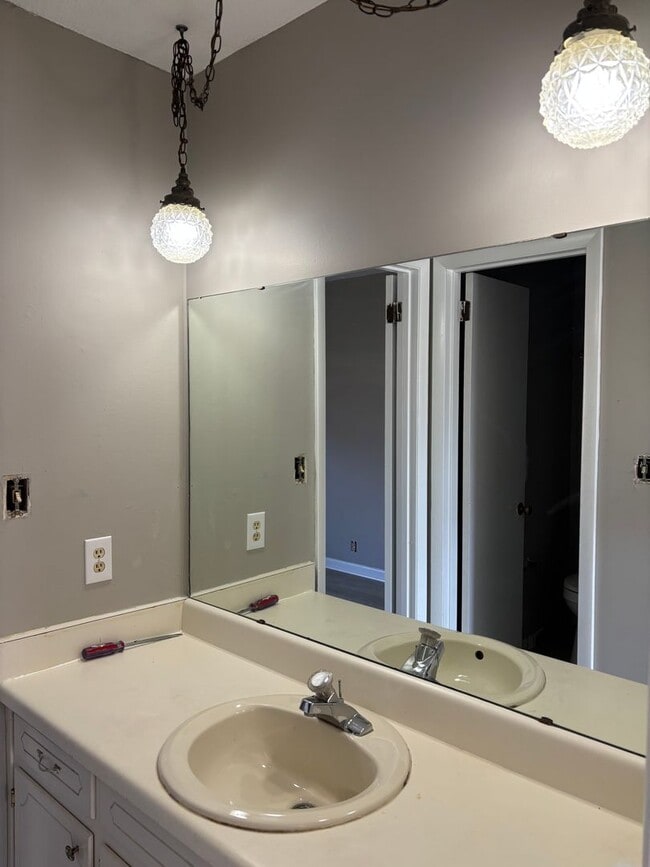 Building Photo - 3653 Shirl Jo Ln