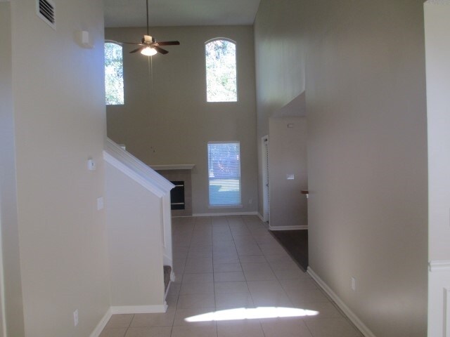 Foto del edificio - 3127 Majestic Oaks Ln