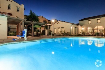 Foto principal - 11520 Magnolia Ave