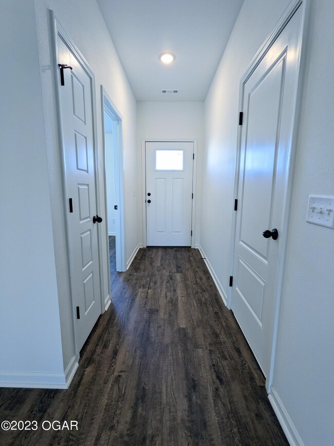 Building Photo - 308 Alex Jordan Dr.