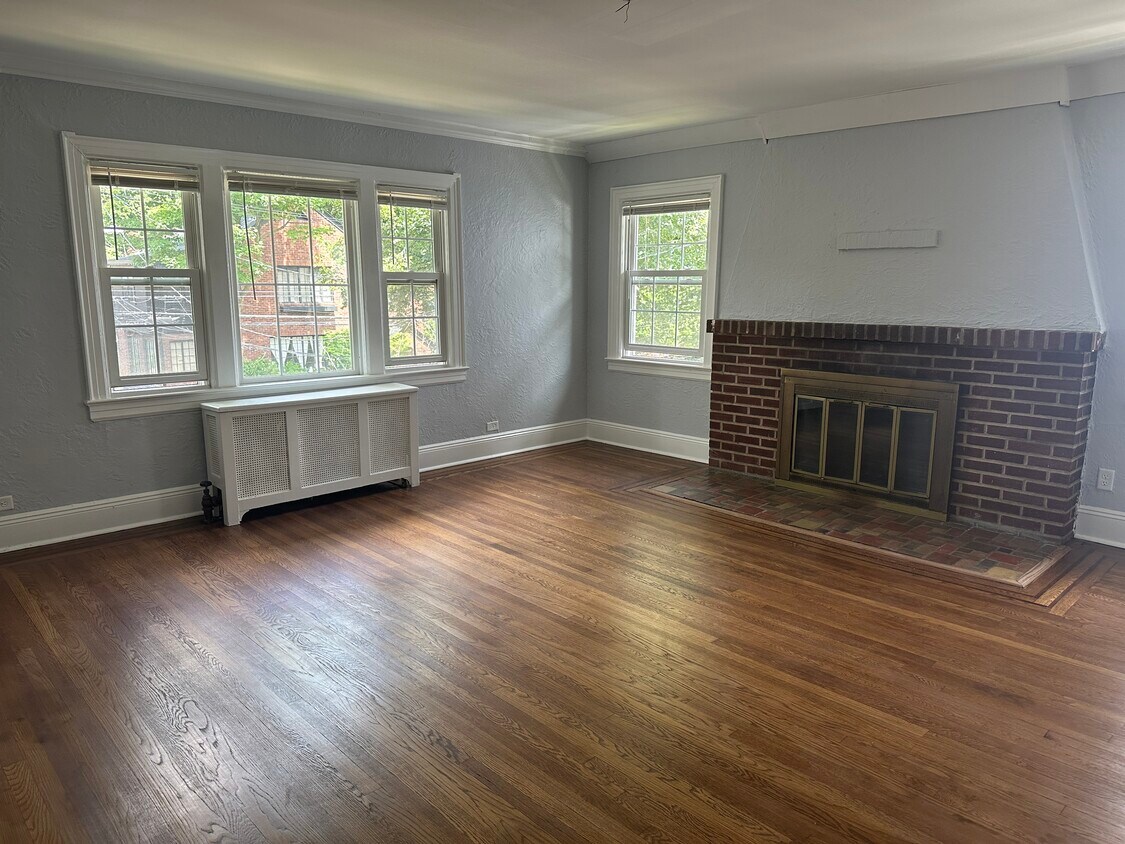 345 Collins Ave Unit Fl2, Mount Vernon, NY 10552 Apartments in Mount