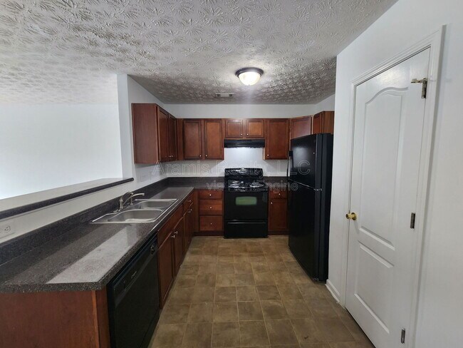 Foto del edificio - 687 Georgetown Ct